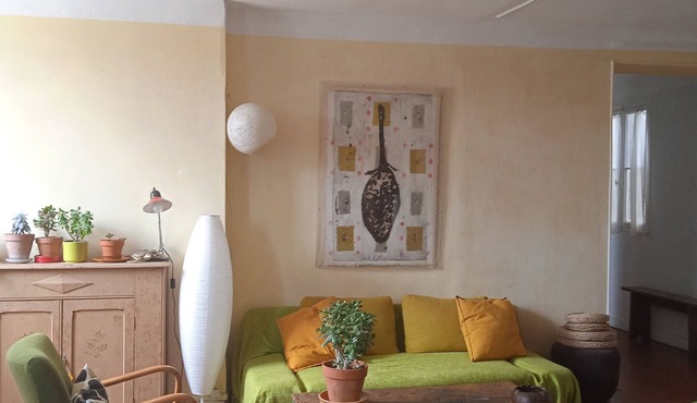Nice, quiet, central apartment