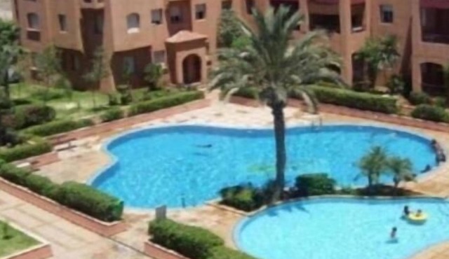 Nice seaside appartement with 4 swimming pools