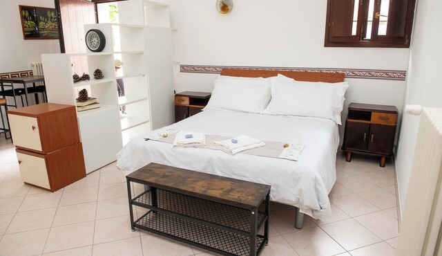 NICE STUDIO APARTMENT IMOLA WITH MANY AMENITIES