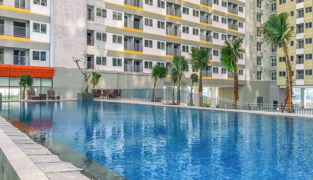 Nice Studio Room Apartment at LRT City Sentul - Royal Sentul Park