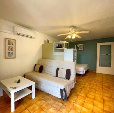 Nice Studio With Balcony Near The Beach