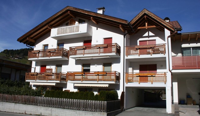 nice & sunny flat in the Dolomites