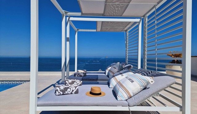 Nice villa with exceptional view to the sea!