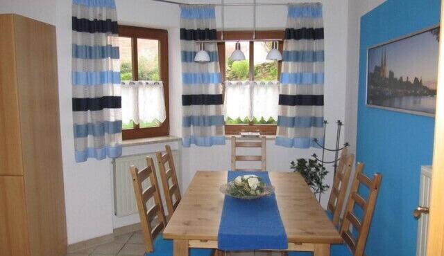 Nichtraucherwohnung (68qm) für 4 Personen mit Garten & Terrasse