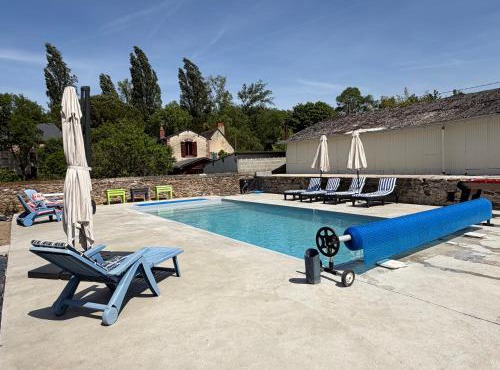 Nid douillet, grande piscine et voie verte