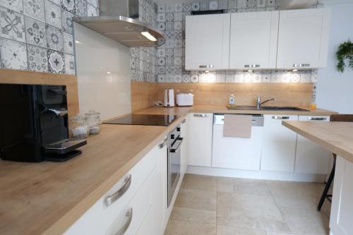 Nid Normand building 1620 - 4 bedrooms - hyper center