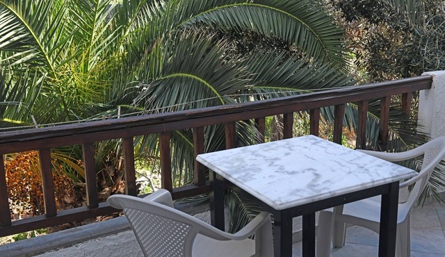 Nikos Studio 5 - Studio Apartment, Sleeps 3