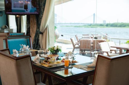 Nile Trans Hotel