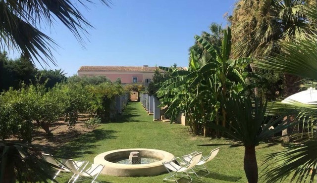 Nineteenth-century house with adjoining historic garden on the Stagnone of Marsala