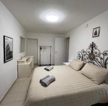 Ninin House