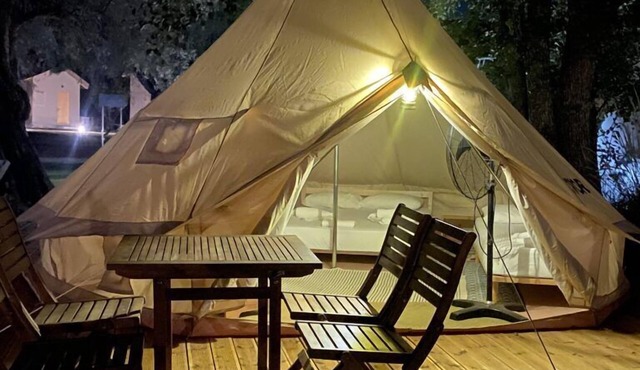Nirikos Camping