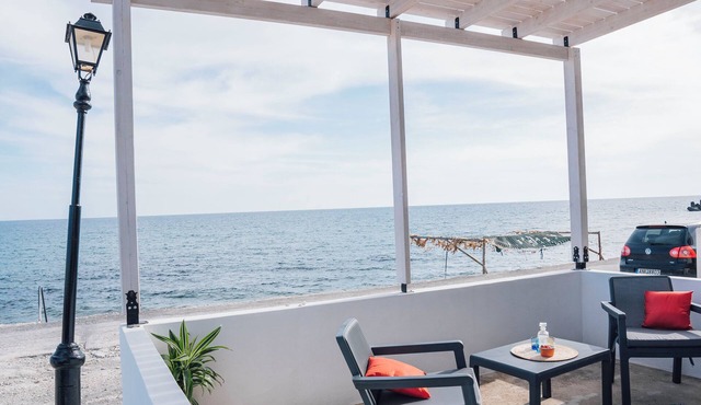 Nirou Studio by the beach