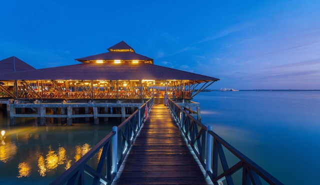 Nirwana Beach Club