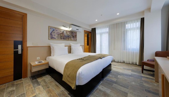 Nishant Hotel