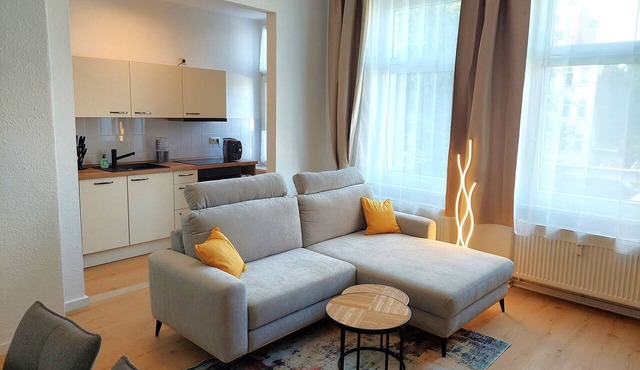 No. 1 apartment, central, ideal for families & business travelers