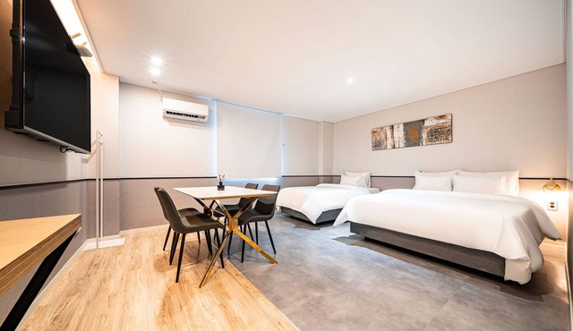 NO.25 Hotel