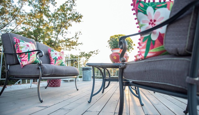 Nob Hill Spanish Casa w/Rooftop Deck near UNM & UNM Hospital