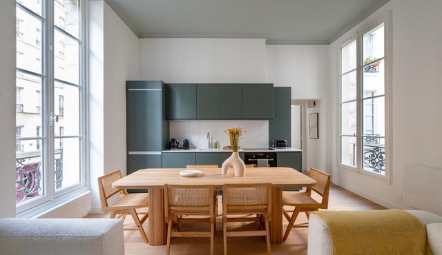 Noble Suites