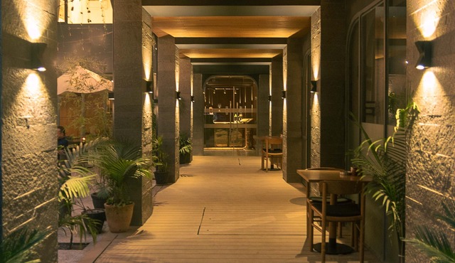 Nomad Hotel