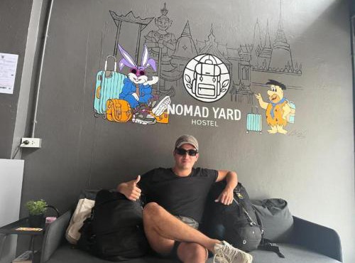 Nomad Yard Hostel Khaosan โนแมด ยาร์ด โฮสเทล ข้าวสาร