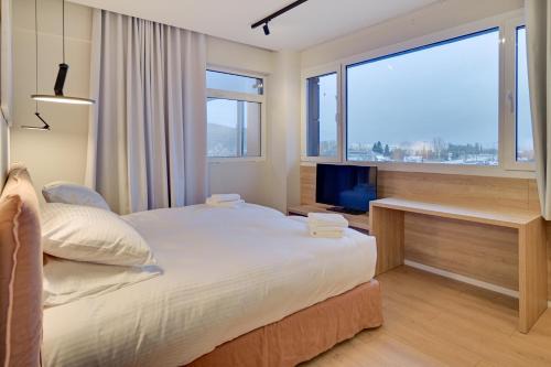 Nomads Lux Studios & Business Center