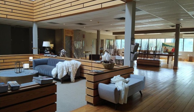 Nomi Resort