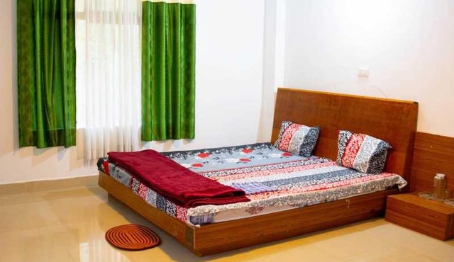 Nongkhlaw Hills Guest House
