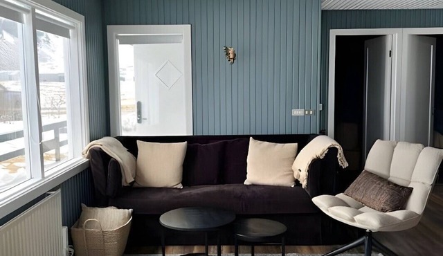 Nonholl cabin, unique getaway in Iceland
