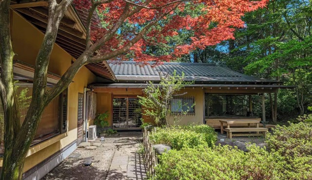 Nonsmoking A modern Japanese hot spring inn sur/Ito Shizuoka