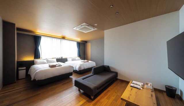NonSmoking Deluxe Twin Room 2nd Floor 38m2 M201 Two Queen Beds/Hatsukaichi Hiroshima