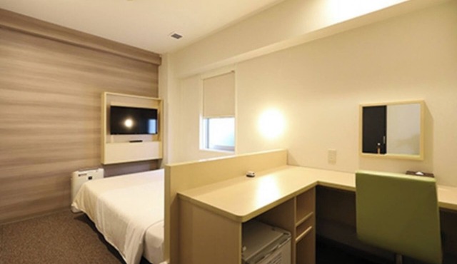 Nonsmoking Extra Double Room only/Osaka Ōsaka