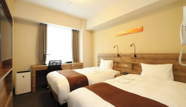 Nonsmoking Standard Twin Room Room only/Osaka Ōsaka