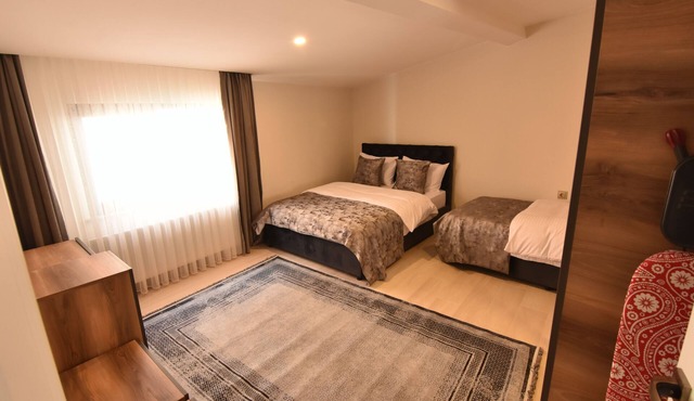 Nora Suite