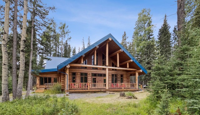 Nordegg Timber Estate – Luxury Log Home Retreat
