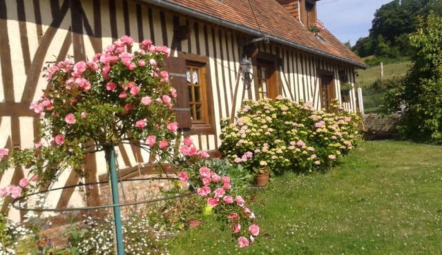 Normandy house with private pool