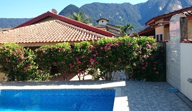 North coast, quick access to the most beautiful beaches. Boraceia, Juréia, .