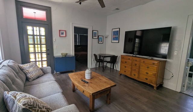 North Fourth, a charming retreat in the Historic West University neighborhood