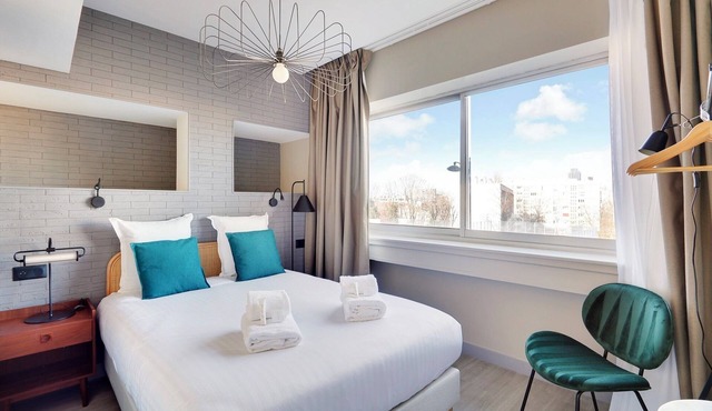 North Paris Suite