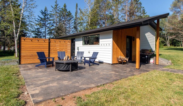 North Shore Gateway | A Luxurious Cabin Retreat
