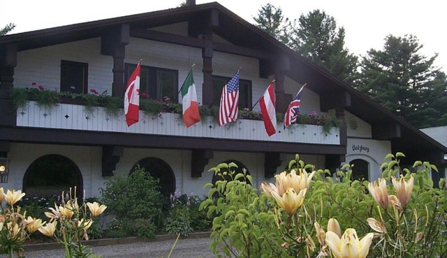 Northern Lights Lodge