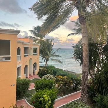Northshore Seaside Suites