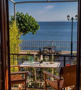 Notos Sea Front Apartment