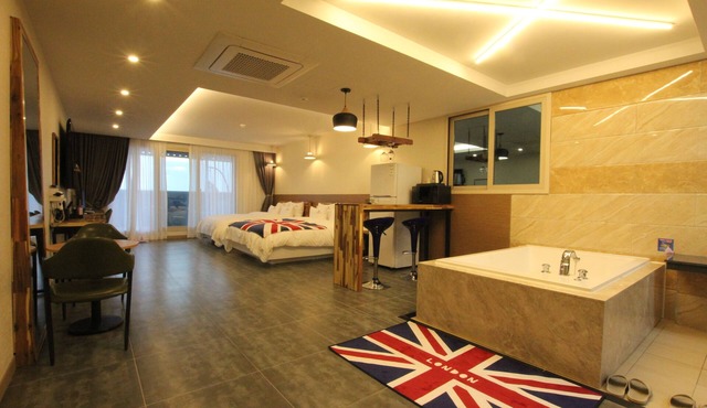 NOVA Hotel