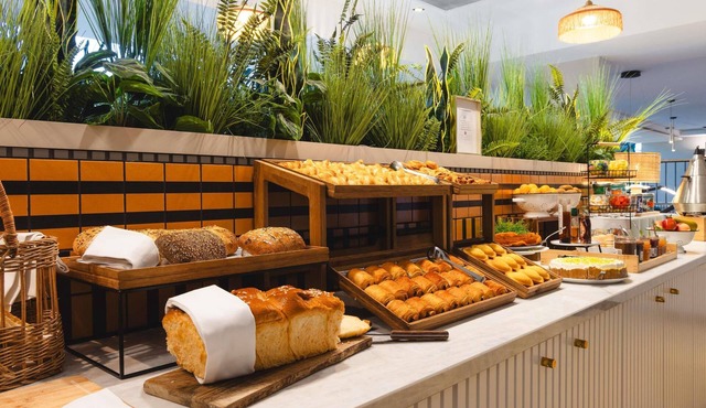 Novotel Paris Suresnes Longchamp