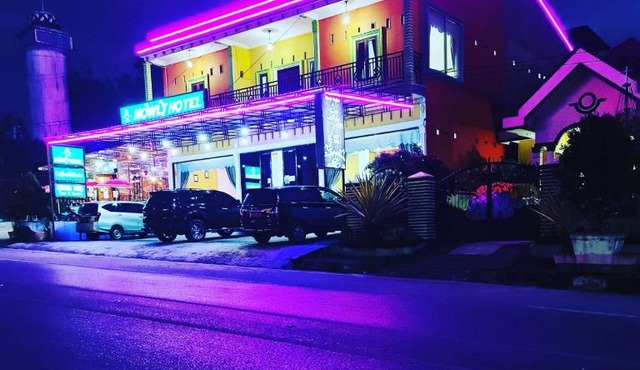 Nowly Hotel