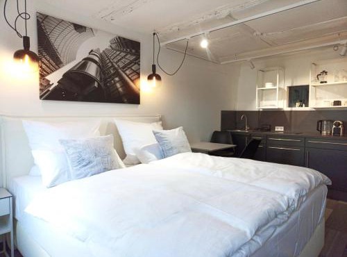 NOX HOTEL - Digital-Check-In - No Reception - nahe Bretten & Karlsruhe - 5 Future