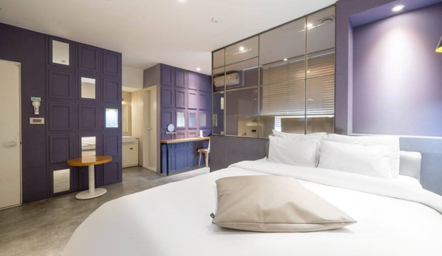 NU Hotel
