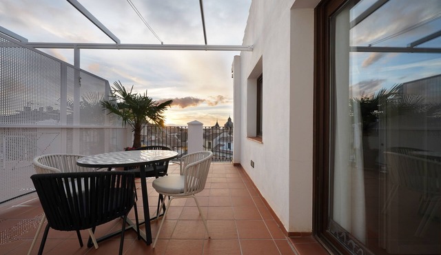 Numa Granada Vega