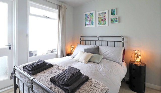 Number 57 by the Sea, a charming 2 bedroom bungalow by the sea for 5 people.