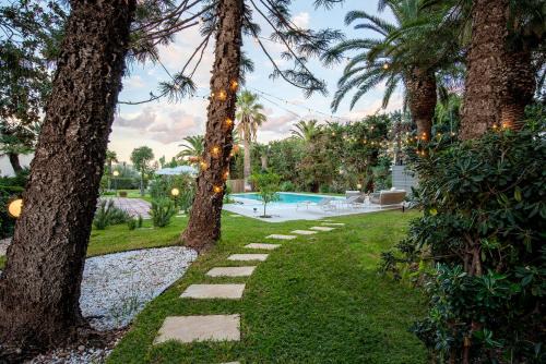 Numeroquattro- Light blue appartamento in Villa con giardino e piscina